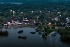 滨湖人家