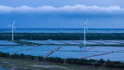 风电与湿地的交响