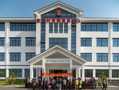 送医下乡----