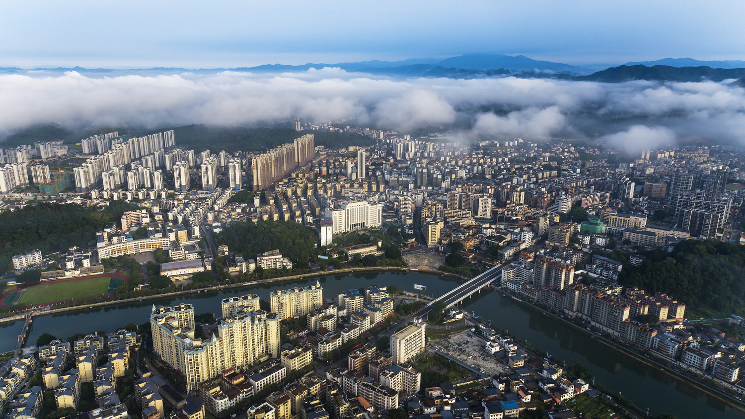 2025“光映仁化百千万·影绘乡村振兴图” 全国摄影大展征稿启事